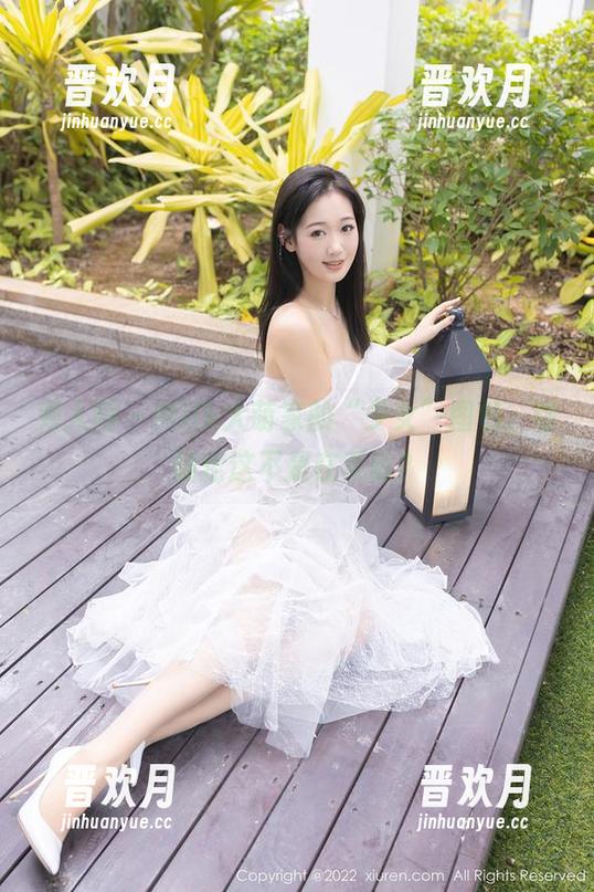 秀人网-Milk大萌 秀人网 - Milk大萌家的“少女”图包,你确定这不是在卖萌?