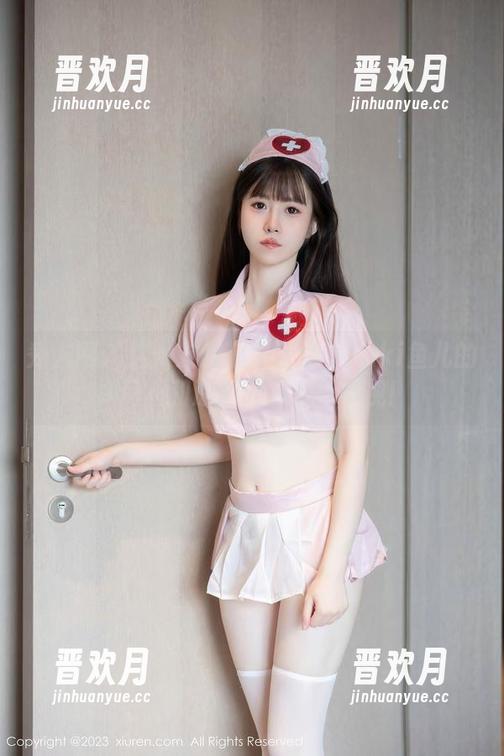 秀人网 - 这女友难道是特例？Yuki鱼儿的作品集和原图让你重新审视！