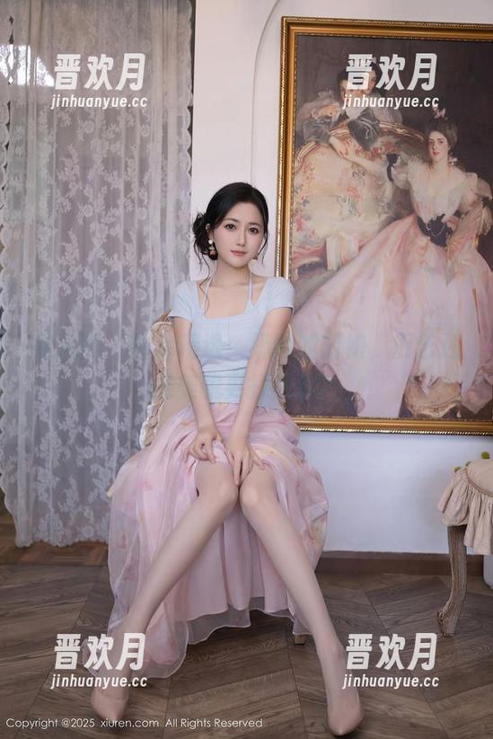 秀人网 - 图库精选：奶酥的厨娘，厨艺还是美貌更打动你？