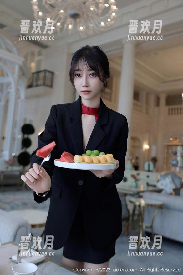秀人网-娜娜baby 秀人网 - 就在这一瞬,娜娜baby的内衣原图让我懵了。