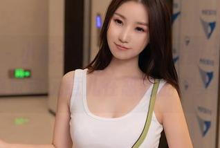 秀人网 – 小橘子orange的最新白色图集，感觉这玩意儿在怼我的审美呢！