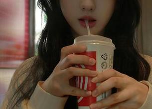 秀人网 – 盯着是小逗逗的浴室全套写真，我甚至开始想象我也能如此惬意…