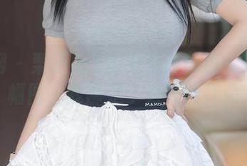 秀人网 – 栗子Riz的兔女郎精选：为了这幅图，我铆足了力气找耳朵