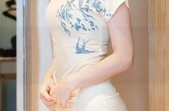 秀人网 – 白衬衫这么wear，她米妮大萌萌应该是轻轻松松秒杀大家吧？