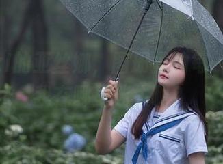 秋山AkI的亚丝娜，图册里的每一张都让我在哪里迷失啊？