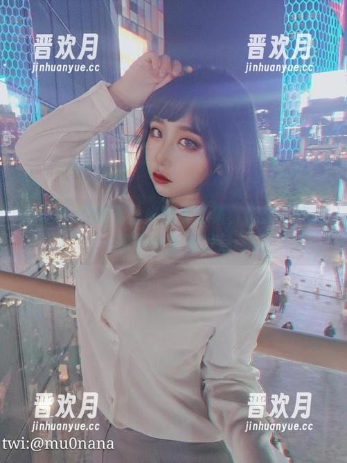 穆零Mu0 穆零Mu0的无圣光睡衣合集,你想干嘛我想想也许是发呆