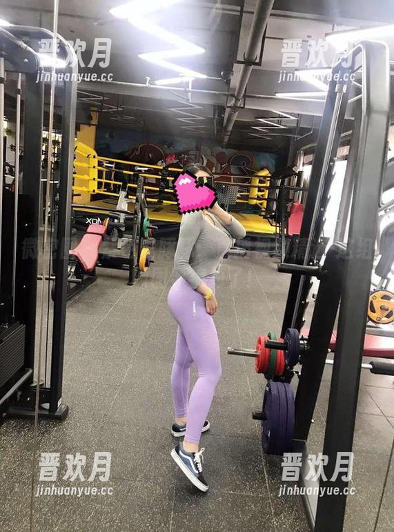 微密圈 - 紫色哒豚豚：直播视频精选-这组原图要疯掉了！