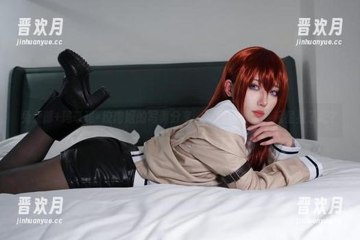 绞肉姬 兔女郎+玛奇玛=绞肉姬的写真分享,眼睛里都快亮起星星了吧?