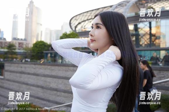 蜜桃社 - 就像GIna的纯白合集，每张美图都是一抹轻柔…