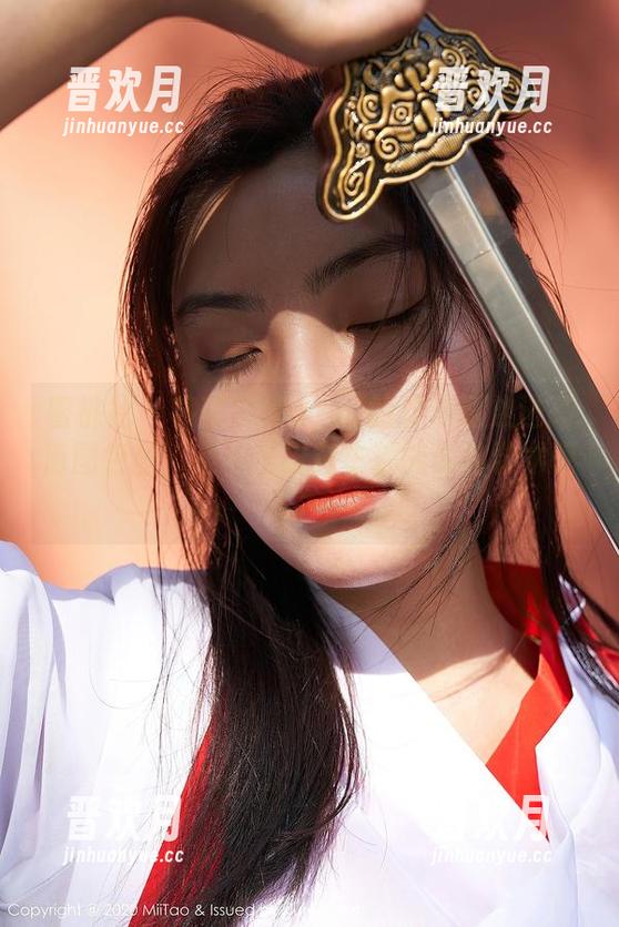 蜜桃社 - 将萌美Moemi的双马尾放进高清图包里，是不是研究生都能做的学术呢？