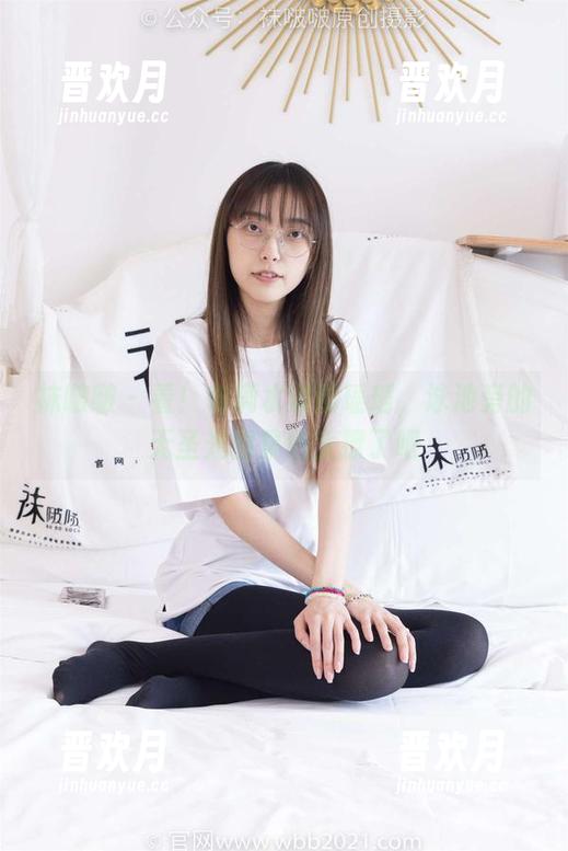 袜啵啵-瑶瑶 袜啵啵 - 看!布满水波的瑶瑶,泳池旁的无圣光图集也太撩了吧