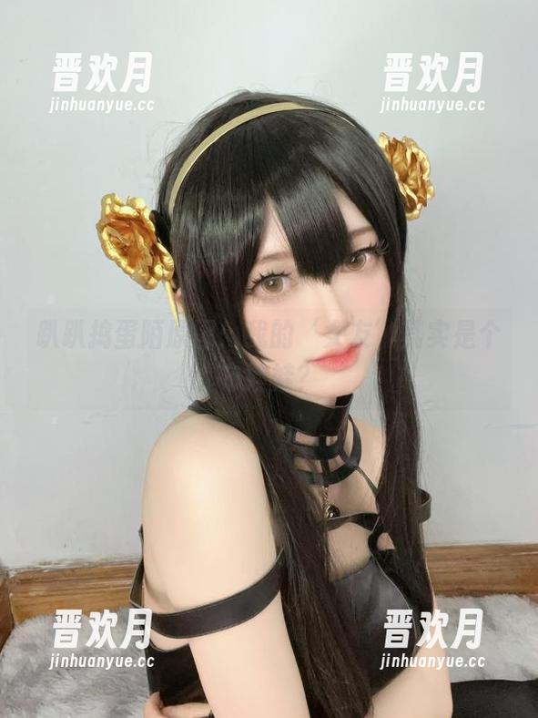 趴趴捣蛋陌 趴趴捣蛋陌原图:我的‘女友’其实是个布娃娃?