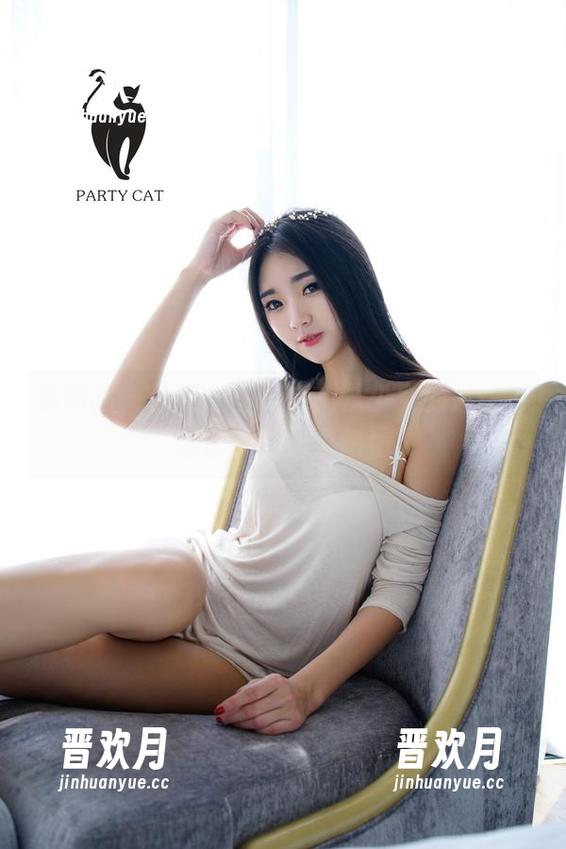 轰趴猫-曲曲 轰趴猫 - 曲曲的图集中,从少女到逗比,这也太丰富了吧!