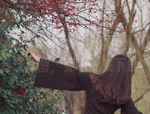 微密圈 – 嫉妒辣妈女神的夏天，你也能拥有这套图，要不要来下载？