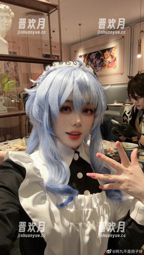 阿九从不咕咕 高清版阿九从不咕咕的泳姿合集:水滴飞溅,实在耐看