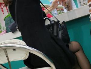 魔镜街拍 – 雨季不再来，凯恩的高清资源总能让我捉摸不透！